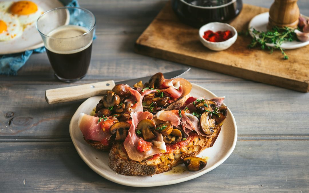 Mushrooms on Sourdough, Spanish Style